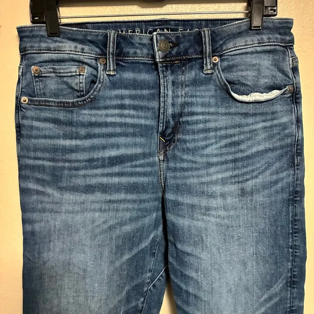 American Eagle Airflex + Move Free Athletic Jeans Mens Size 30 x 32
